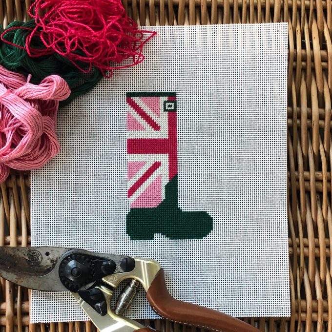 Wellie Boot Union Jack Vermillion|Pink|Green - Tout Le Monde Needlepoint